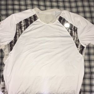 H&M dryfit t shirt